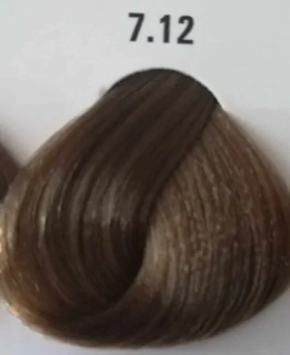 Black 7.12 Stredná tmavá popolavá blond
