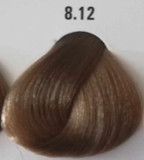 Black 8.12 Svetlá popolavá blond